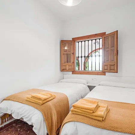 Llano De Fe Country house Malaga